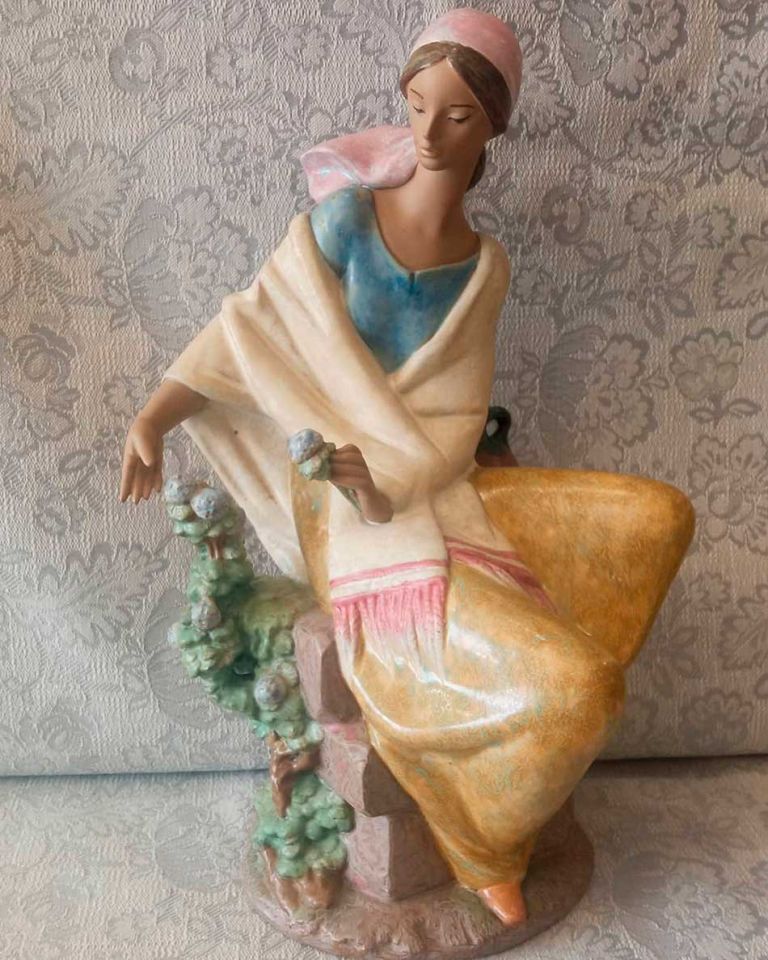 Figura de porcelana Lladr&oacute;