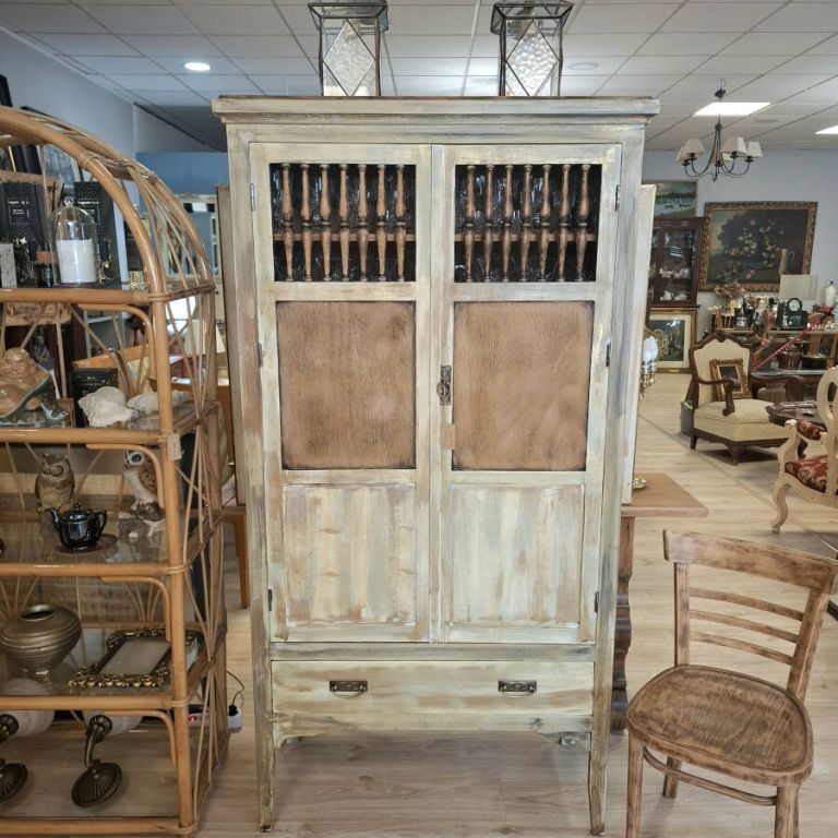 Alacena rústica madera noble