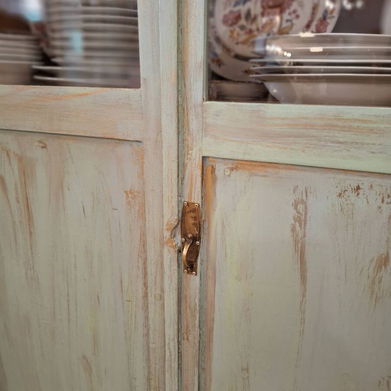 Muebles antiguos y restaurados