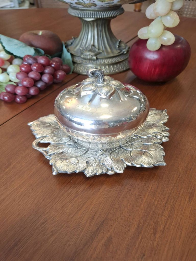 Azucarero con plato metal plateado