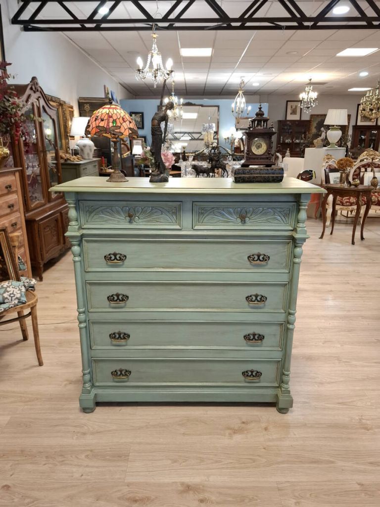 C&oacute;moda provenzal en verde azulado