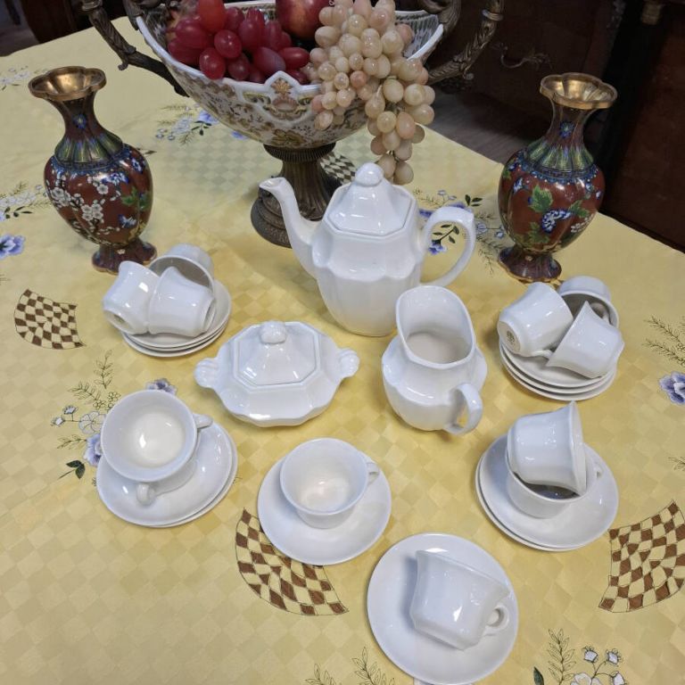 Juego de café blanco La Cartuja de Sevilla