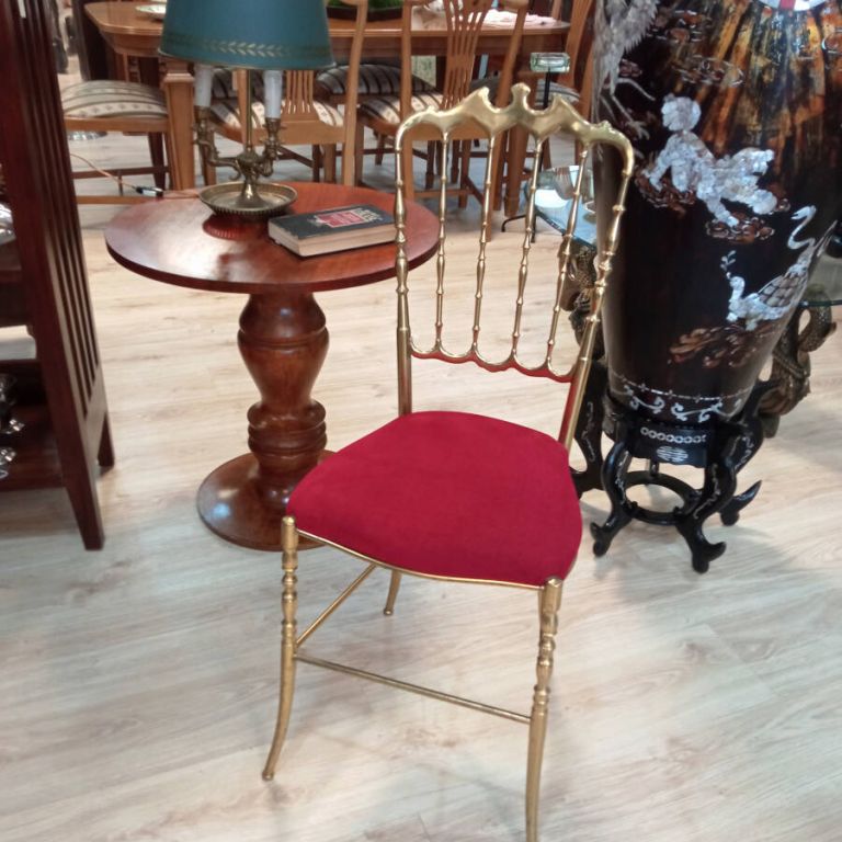 Silla Chiavari de latón