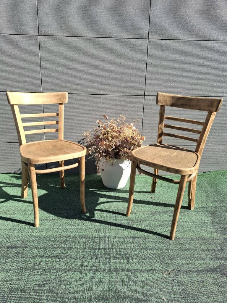 Pareja de silla Thonet