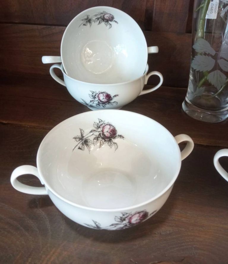 Tazas de consom&eacute; Bidasoa